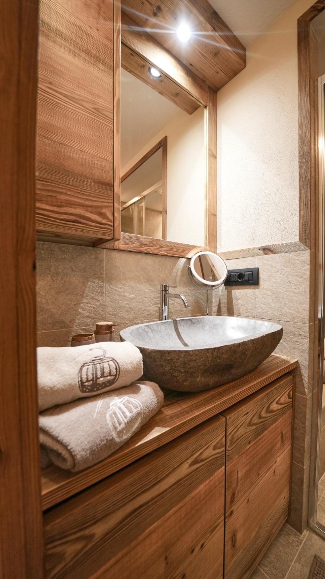 Alpine Suite - Cervinia Breuil-Cervinia Exteriör bild